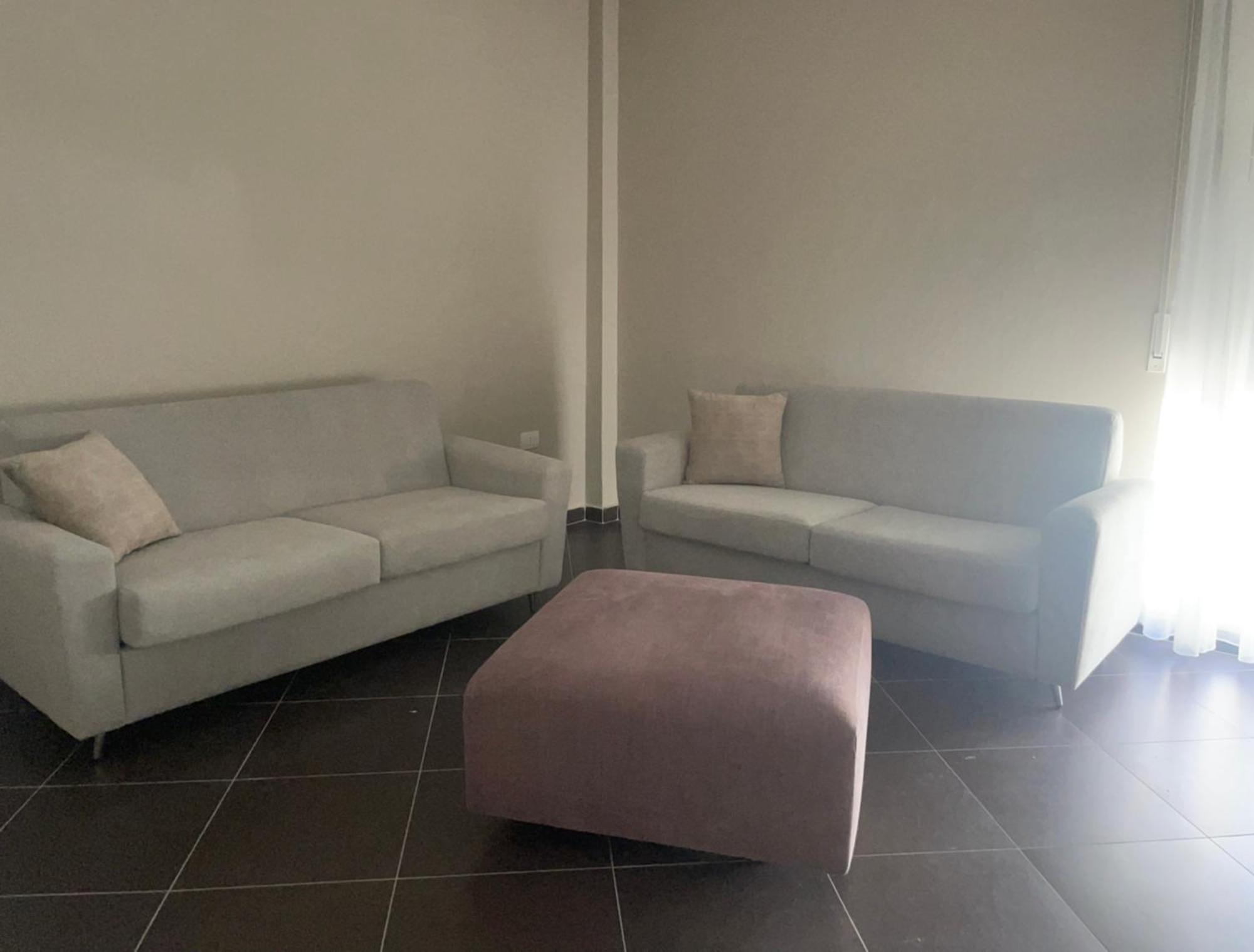 Hotel Nais Beach ドゥラス エクステリア 写真
