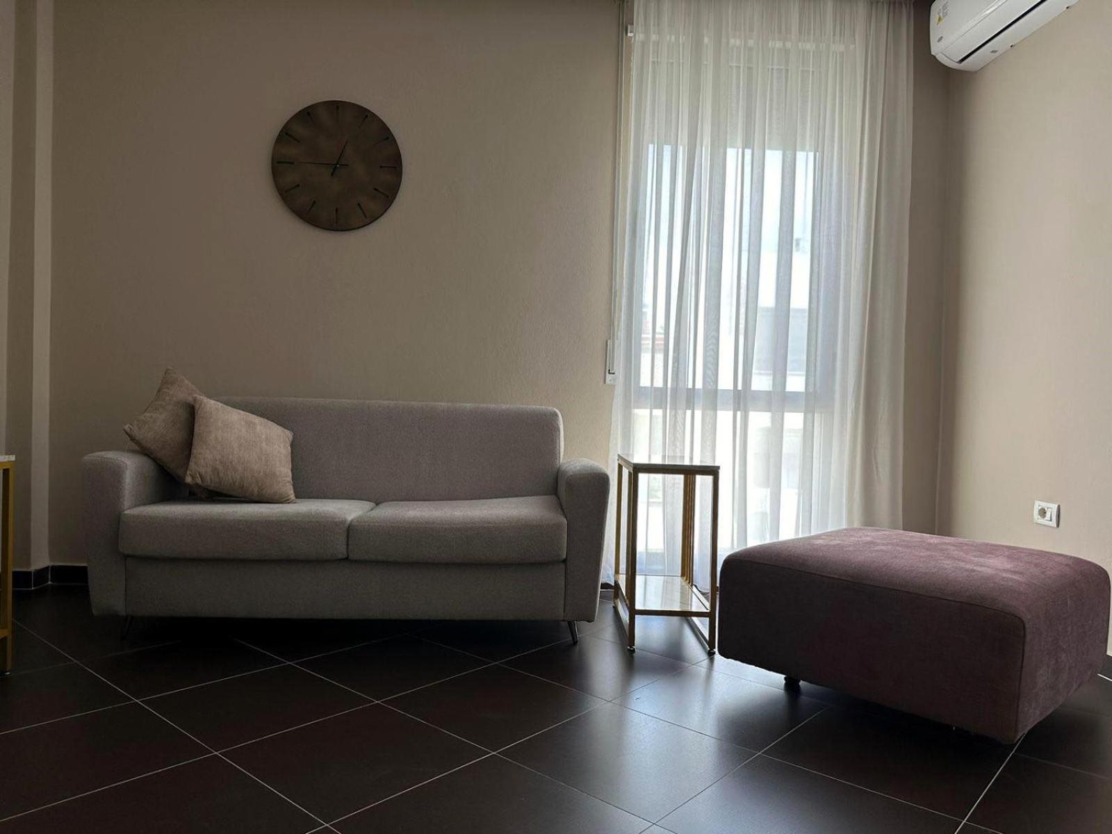 Hotel Nais Beach ドゥラス エクステリア 写真